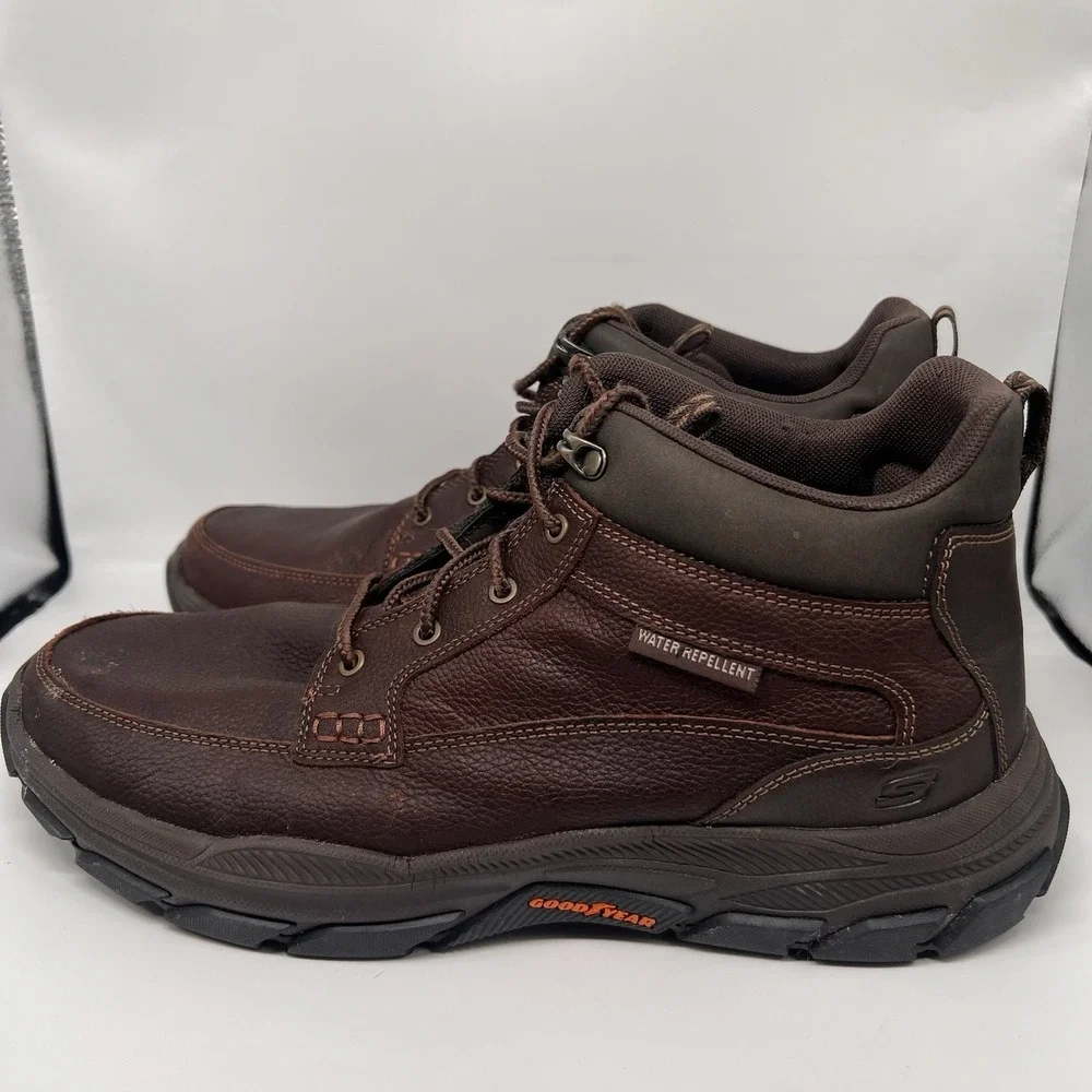 Men's SKECHERS Relaxed Fit‎ Respected Boswell Boots Shoes 13 Water Repellent Mid